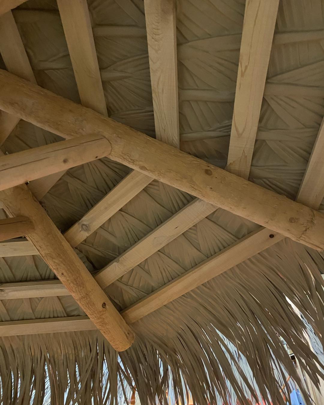 VIVA Synthetic Thatch Panels